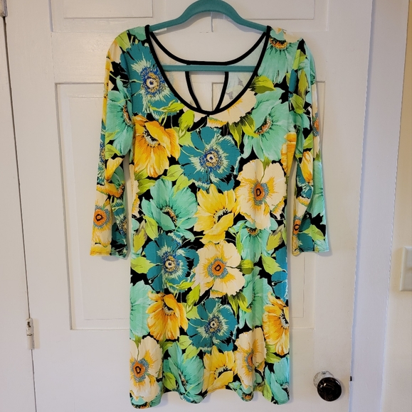 Salaam Vera Shift Dress - Picture 3 of 5